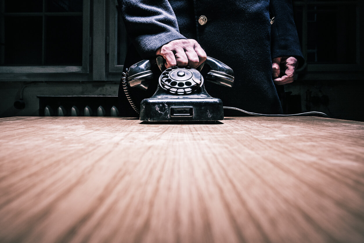 How long can police hold you without a phone call